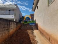 2 Casas no mesmo terreno - Lindóia, SP