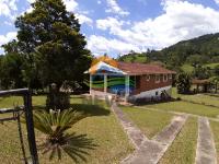 Casa perto de Serra Negra - SP