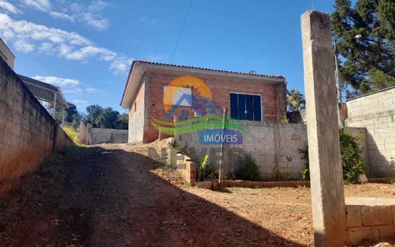 2 Casas no mesmo terreno - Lindóia, SP