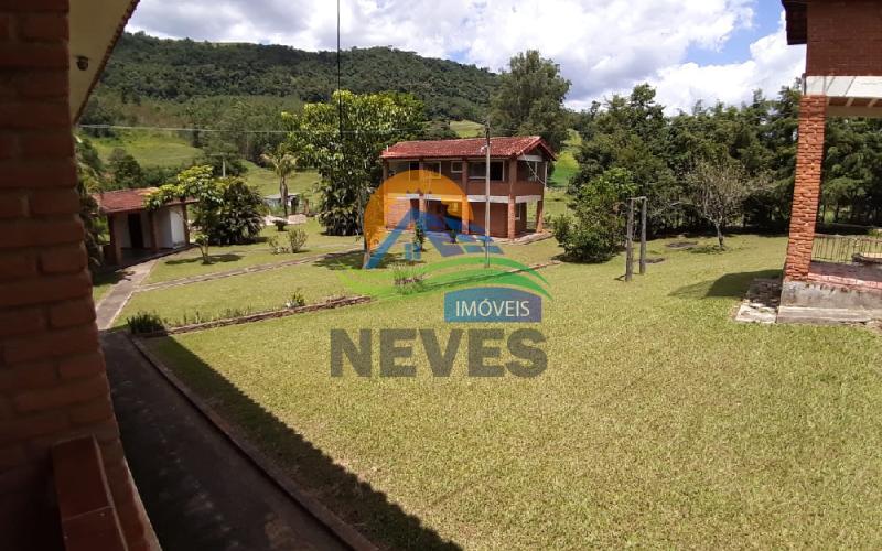 Casa perto de Serra Negra - SP